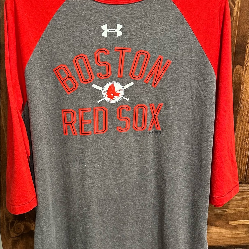 *NEW* Boston Red Sox Under Armour Cooperstown Crossed Bats 3/4-Sleeve T-Shirt